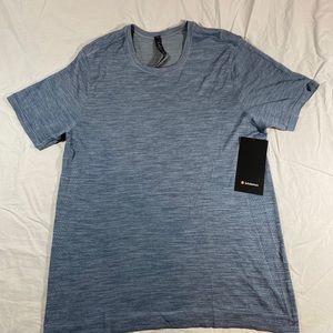 Lululemon Metal vent tech Breathe